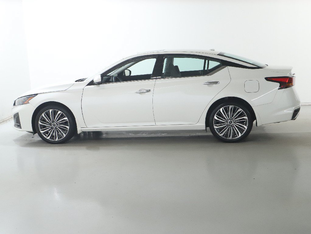 Certified 2024 Nissan Altima 2.5 SL AWD/4WD image 40