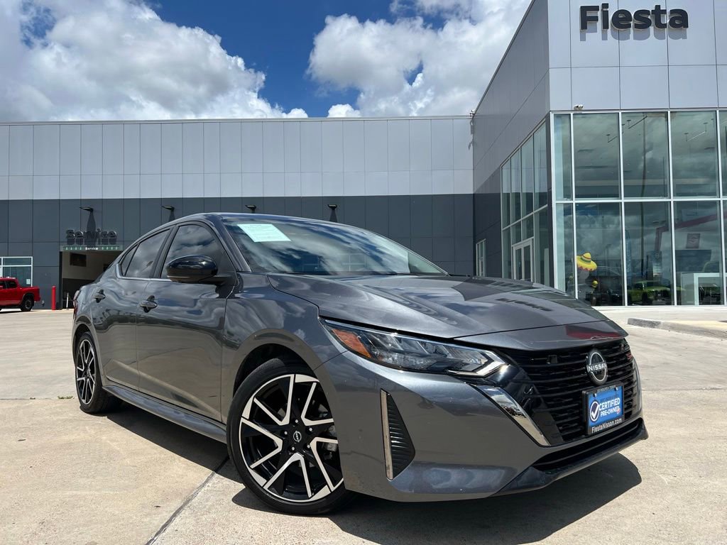 Certified 2025 Nissan Sentra SR w/ SR Premium Package FWD 360° Tour