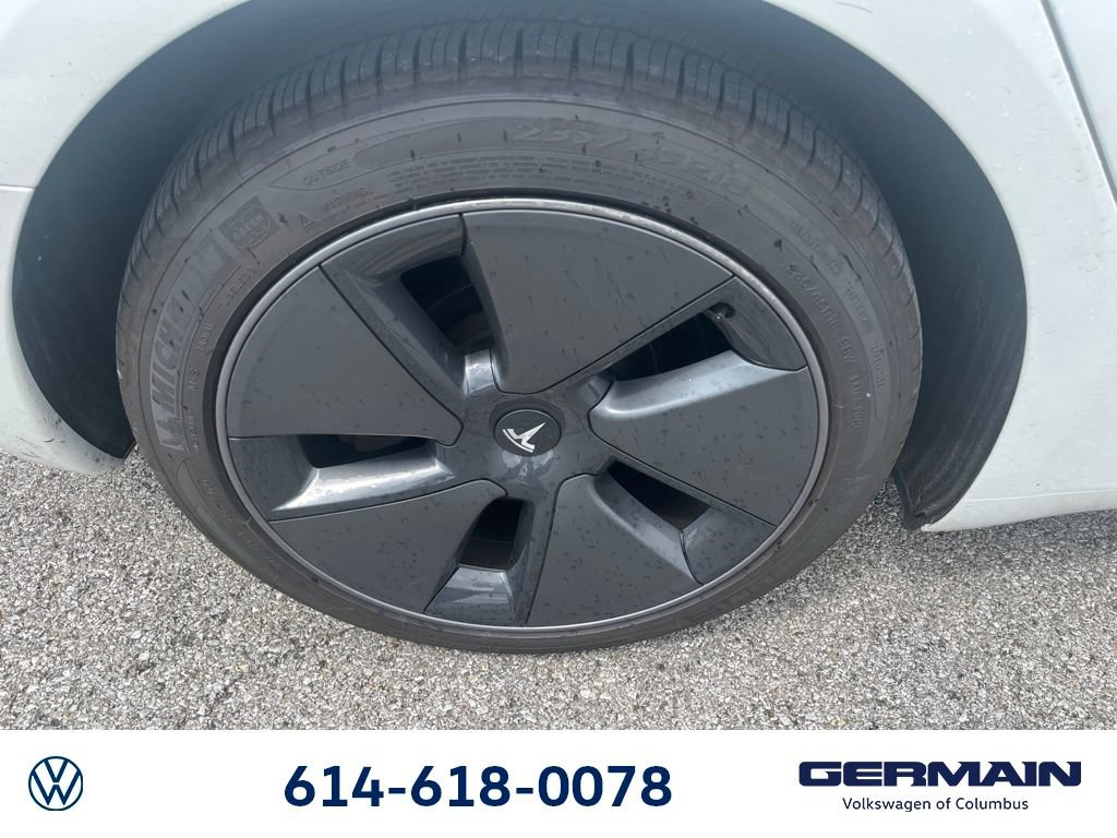 Used 2021 Tesla Model 3 Long Range AWD/4WD image 14
