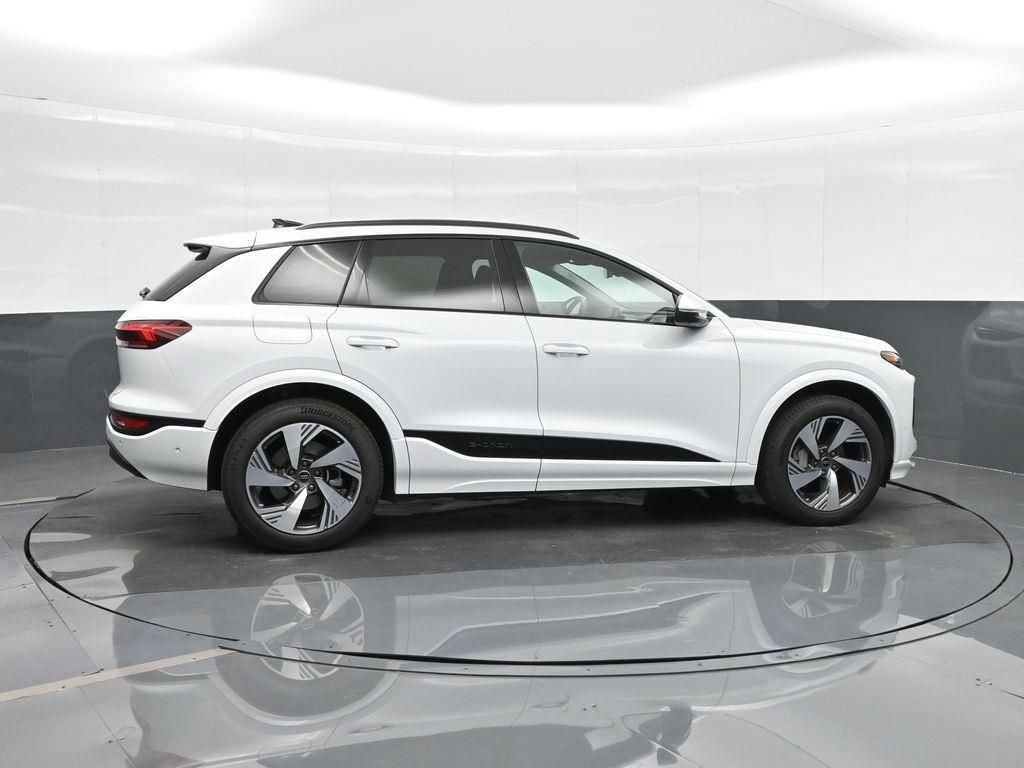 New 2025 Audi Q6 e-tron Premium Plus AWD/4WD image 5