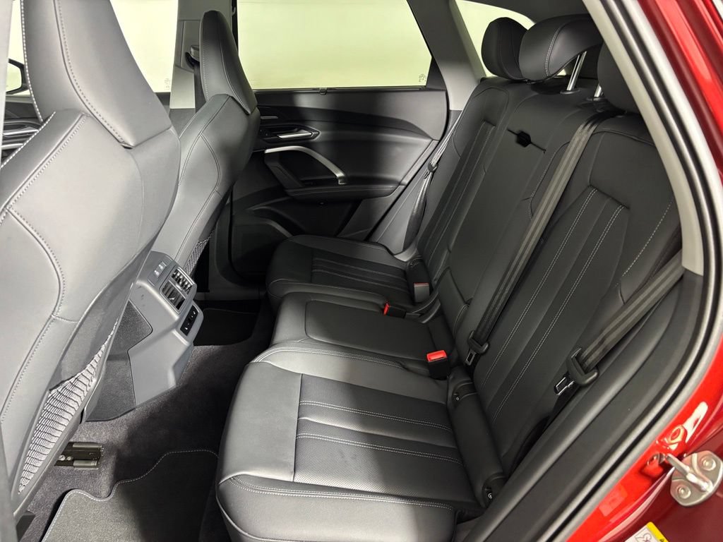 New 2026 Audi Q5 Prestige AWD/4WD image 9