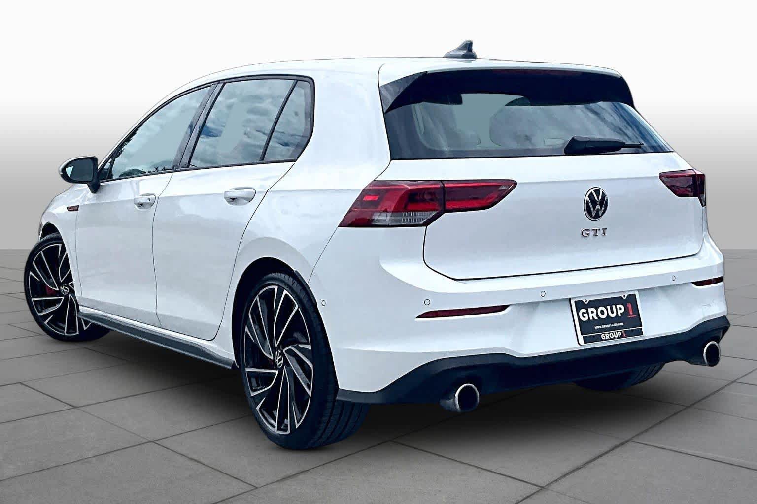 Used 2024 Volkswagen GTI Autobahn FWD image 10