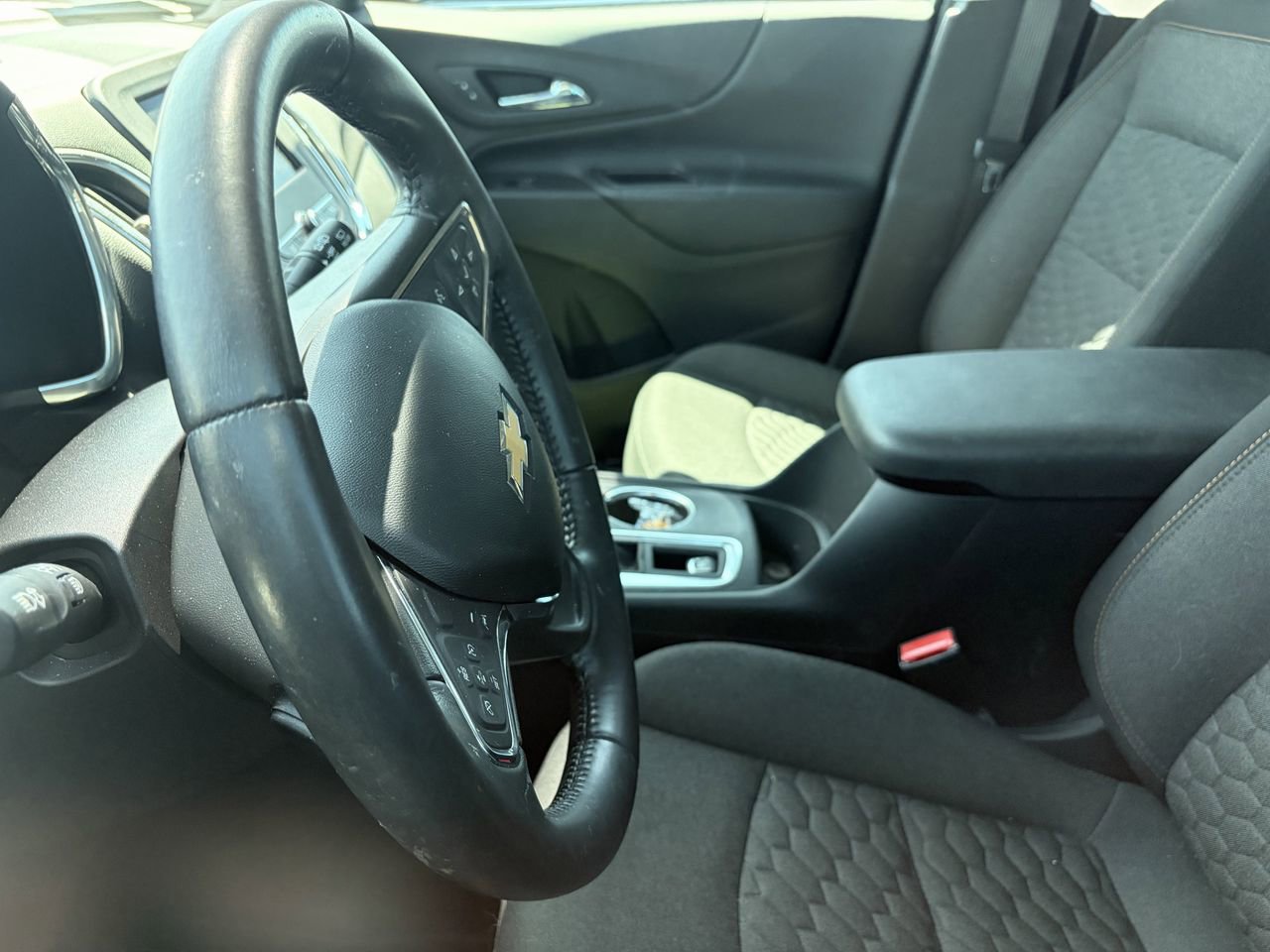 Used 2021 Chevrolet Equinox LT FWD image 6