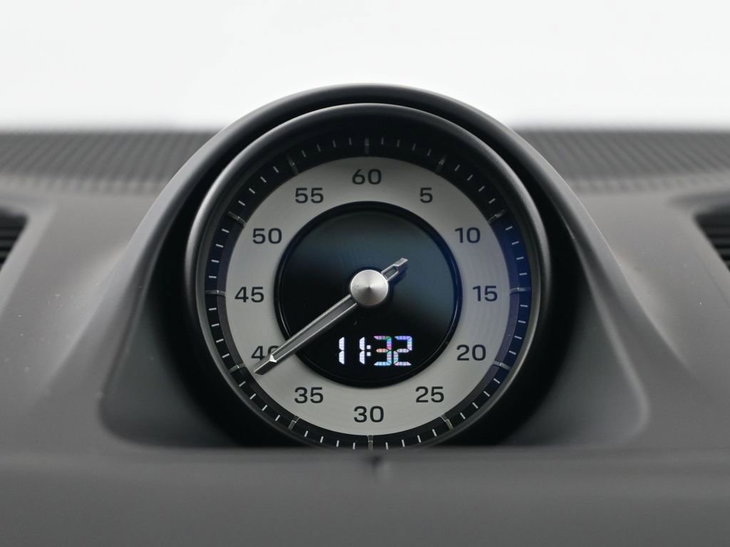 New 2026 Porsche Cayenne E-Hybrid Coupe image 12