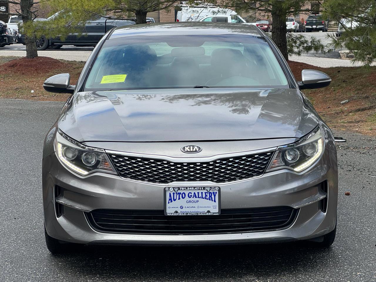 Used 2017 Kia Optima EX image 2
