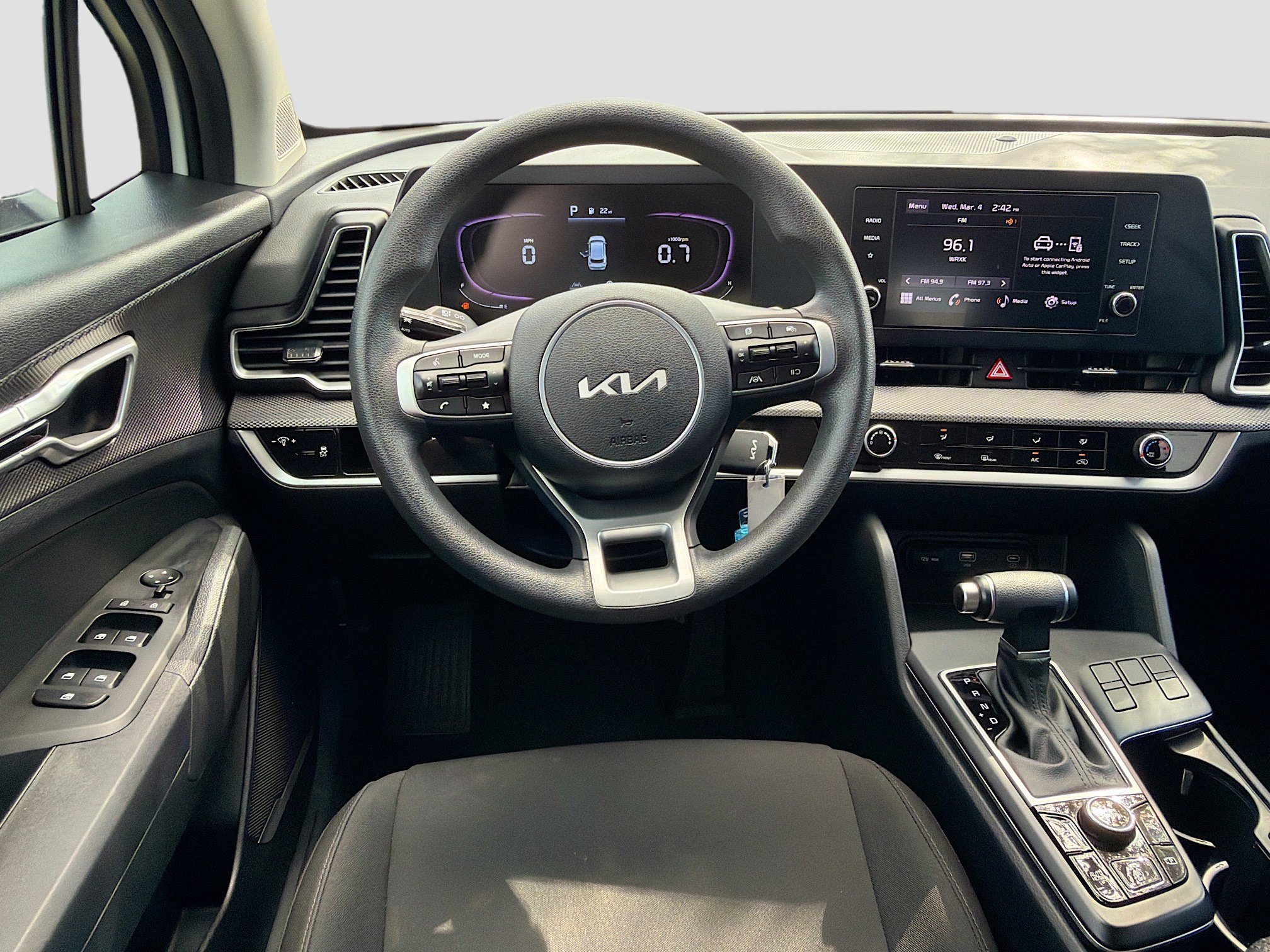 Used 2024 Kia Sportage LX image 16