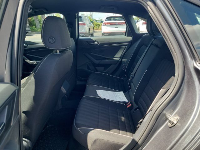 Certified 2023 Volkswagen Jetta Sport FWD image 9