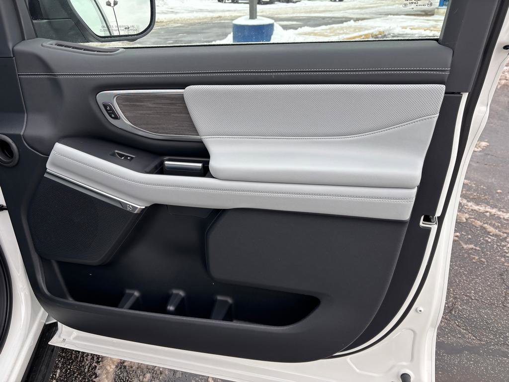 New 2026 Ford Expedition Max Platinum w/ Platinum Ultimate Package image 16