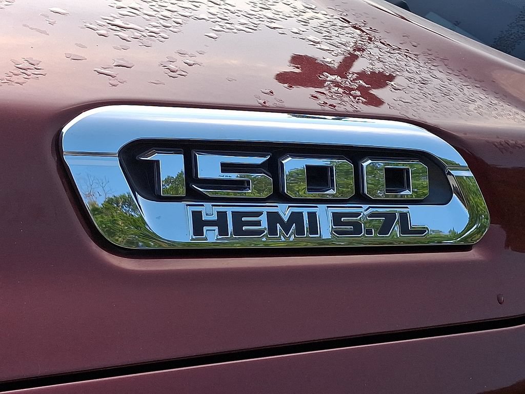 Used 2019 RAM 1500 Laramie AWD/4WD image 6