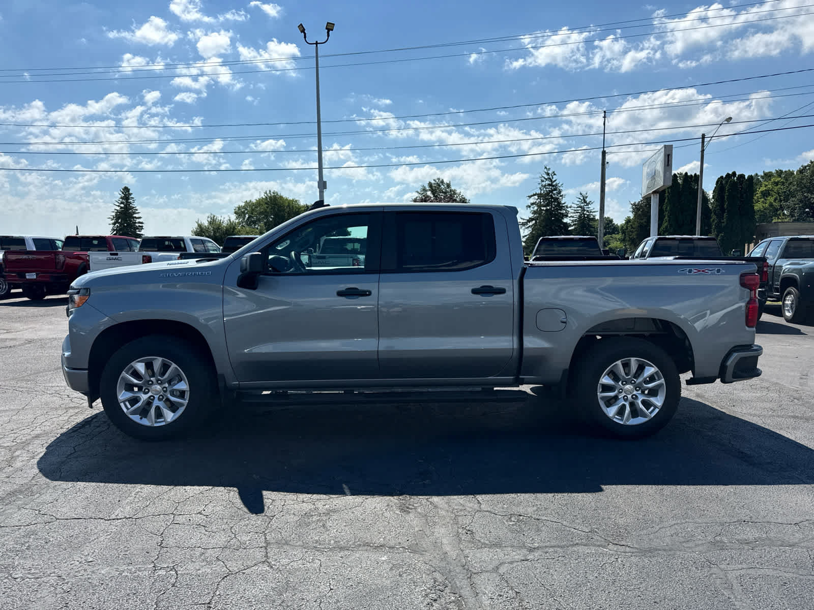 Certified 2025 Chevrolet Silverado 1500 Custom AWD/4WD image 2
