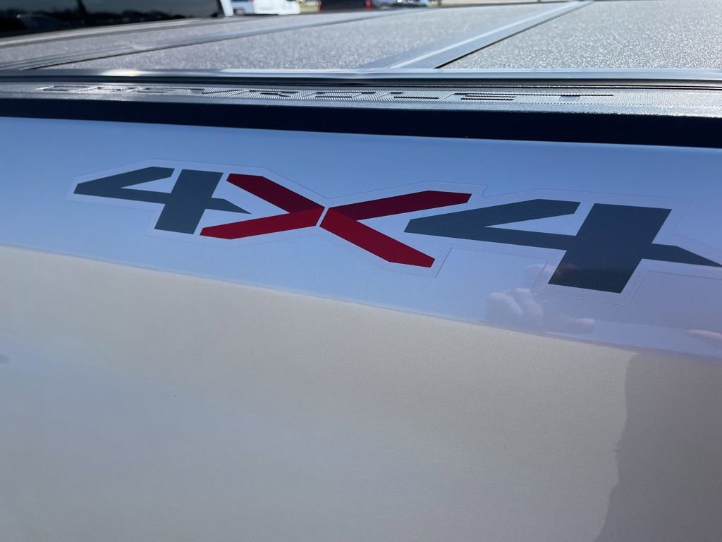 Used 2021 Chevrolet Silverado 1500 LT image 6