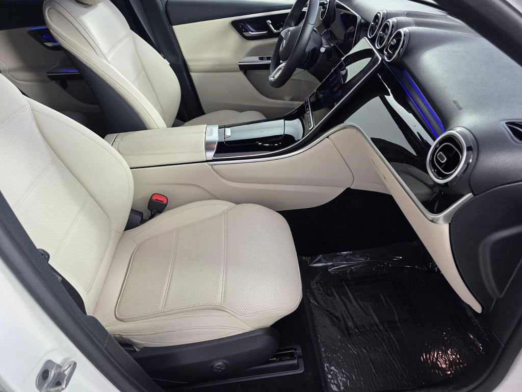 Certified 2025 Mercedes-Benz GLC 300 4MATIC image 26