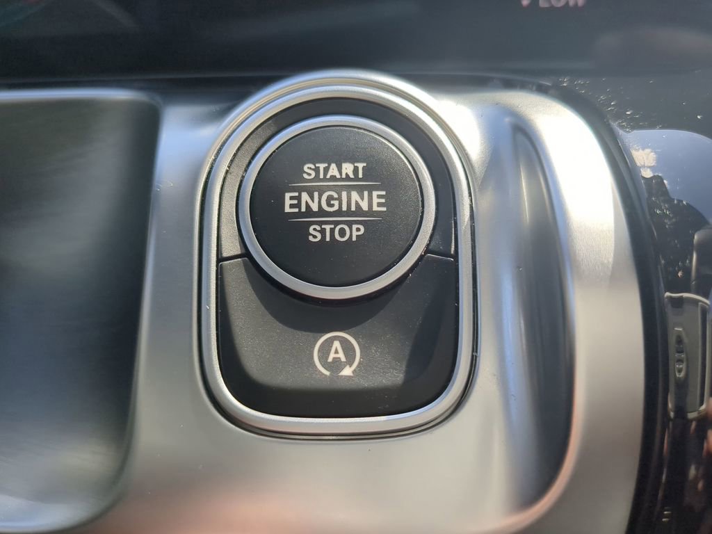 Certified 2021 Mercedes-Benz GLB 250 w/ Premium Package image 14