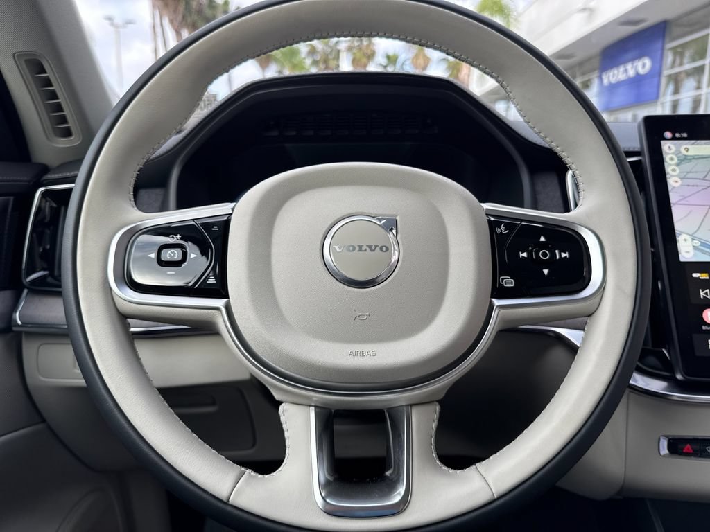 New 2026 Volvo XC90 T8 Ultra w/ Protection Package Premier AWD/4WD image 24