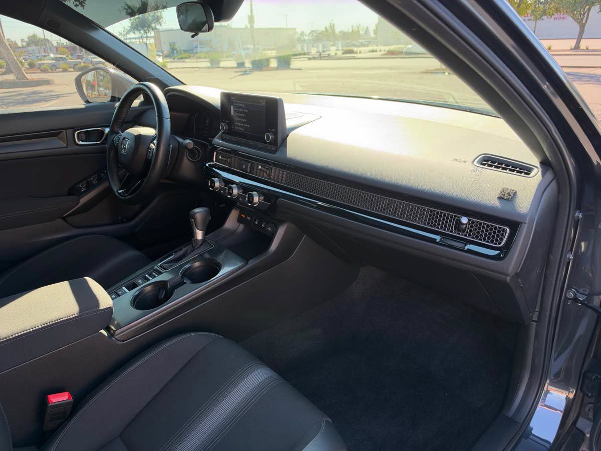 Used 2025 Honda Civic Sport image 18