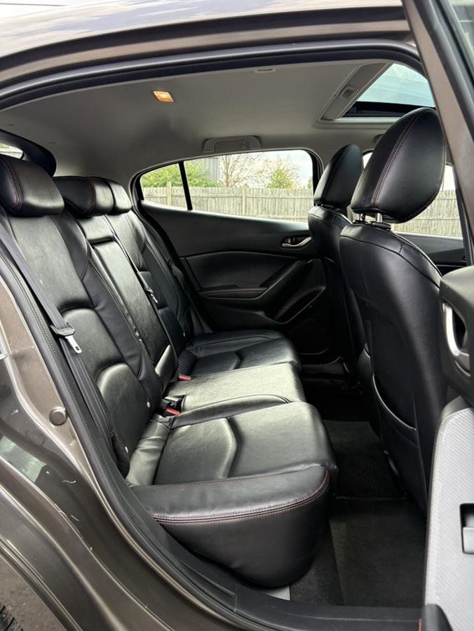 Used 2014 MAZDA MAZDA3 i Grand Touring image 16