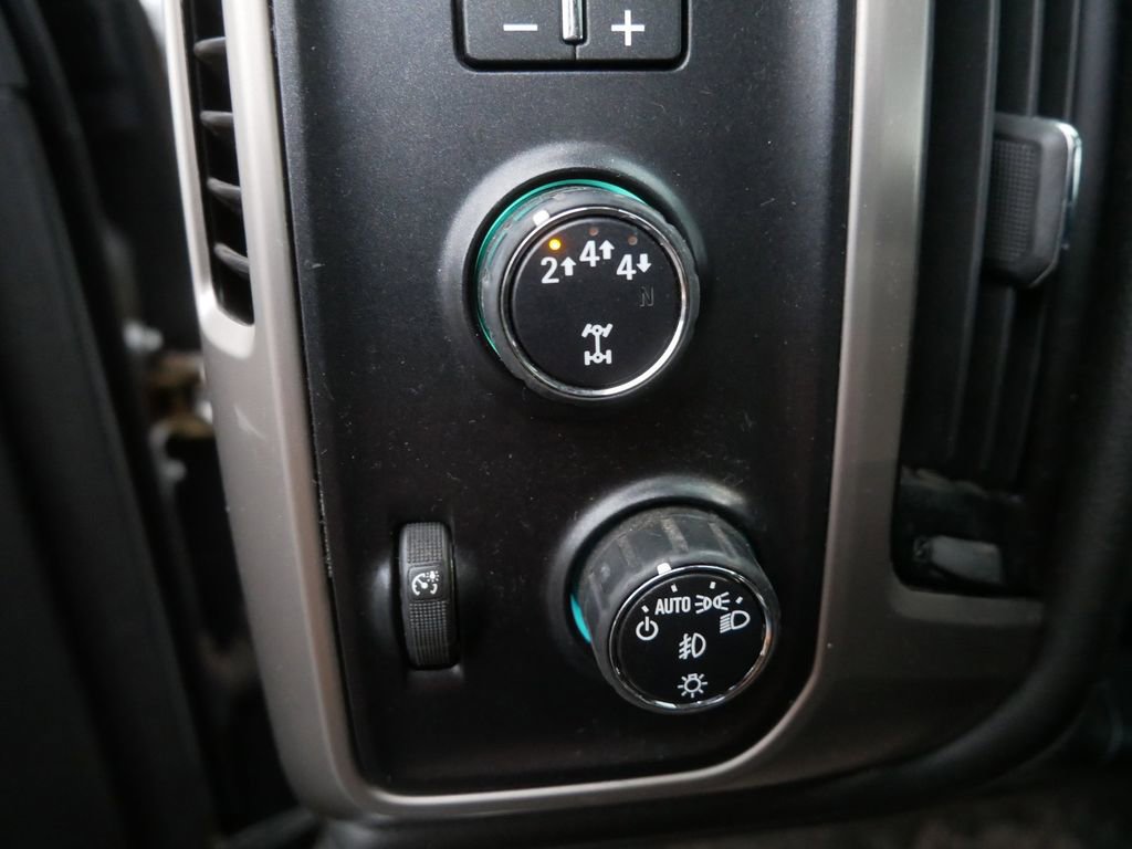 Used 2019 GMC Sierra 2500 Denali w/ Duramax Plus Package image 17