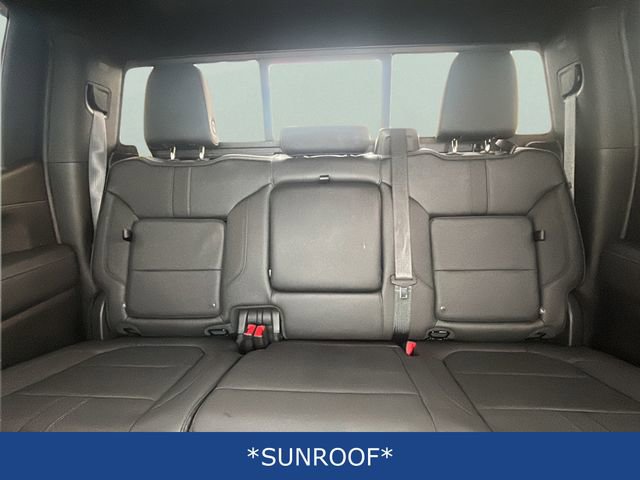 Used 2021 Chevrolet Silverado 1500 High Country w/ Technology Package image 18