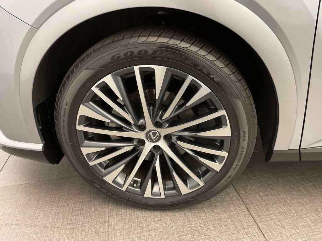Used 2023 Lexus RX 350 Premium Plus w/ Accessory Package (Z1) FWD image 9