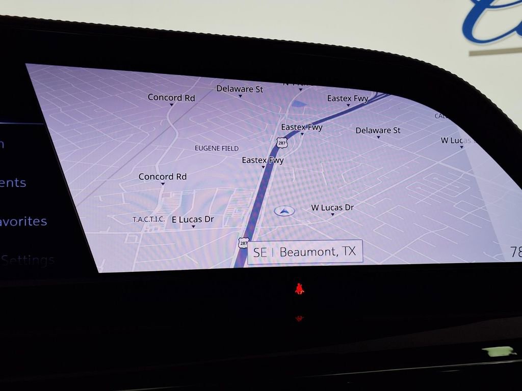 Used 2021 Cadillac Escalade ESV Premium Luxury Platinum image 13