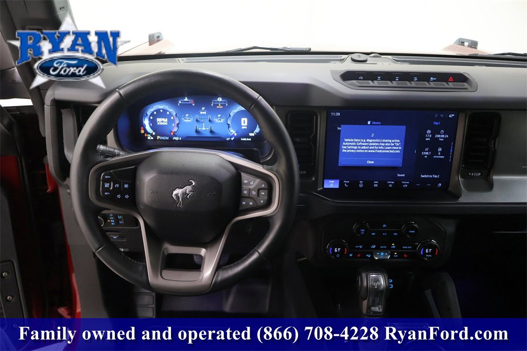 Used 2025 Ford Bronco Badlands image 20