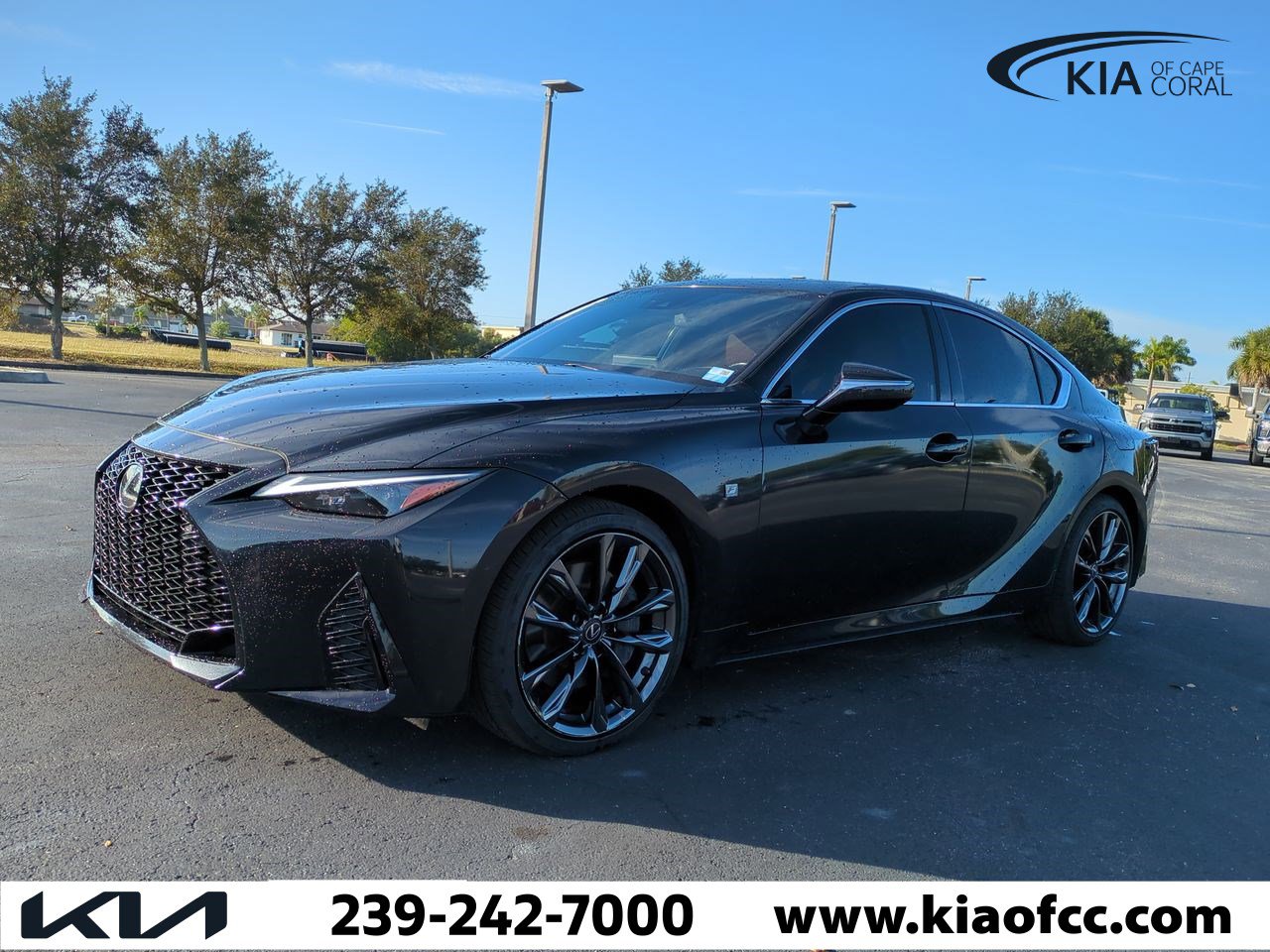 Used 2023 Lexus IS 350 F Sport image 9