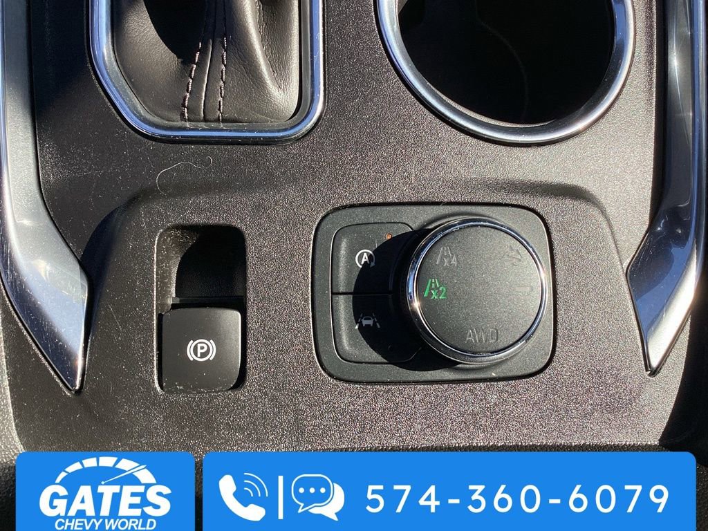 Used 2023 Chevrolet Traverse Premier image 37