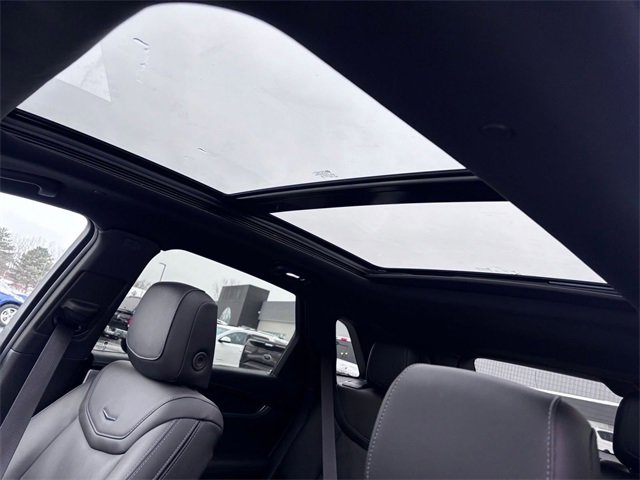 Used 2024 Cadillac XT5 Premium Luxury image 11