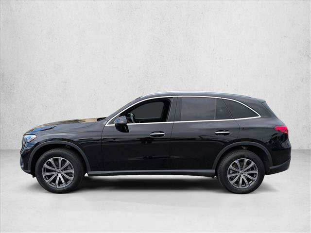 Used 2024 Mercedes-Benz GLC 300 4MATIC image 9