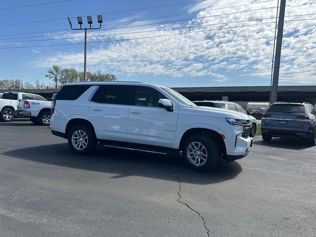 Used 2024 Chevrolet Tahoe LT RWD image 3
