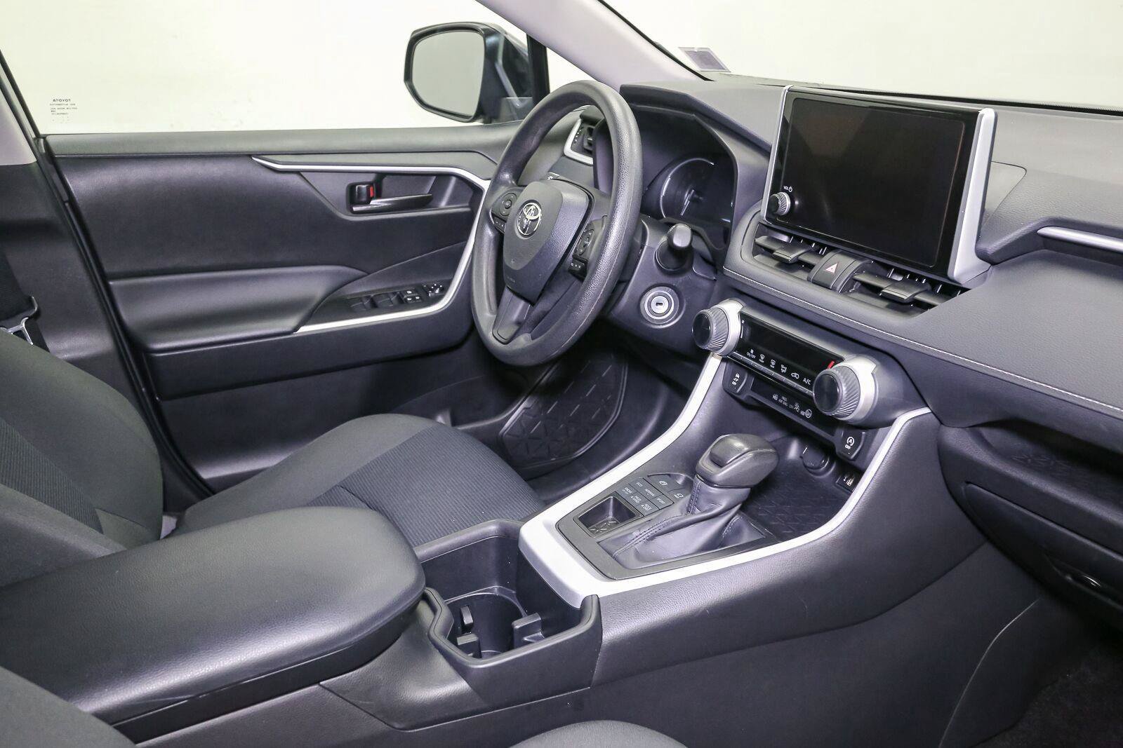 Certified 2024 Toyota RAV4 LE AWD/4WD image 20