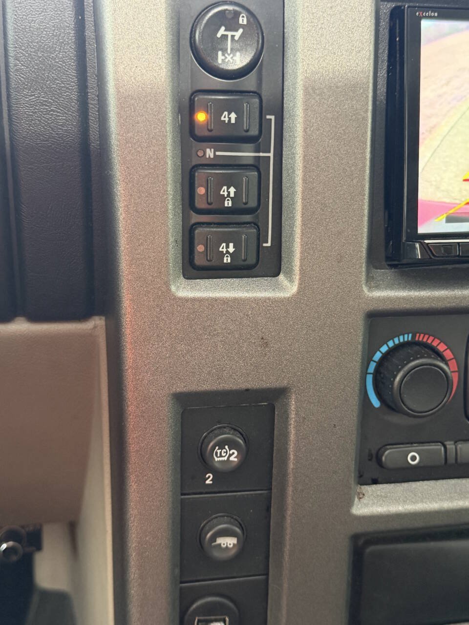 Used 2004 HUMMER H2 w/ Preferred Equipment Group AWD/4WD image 71