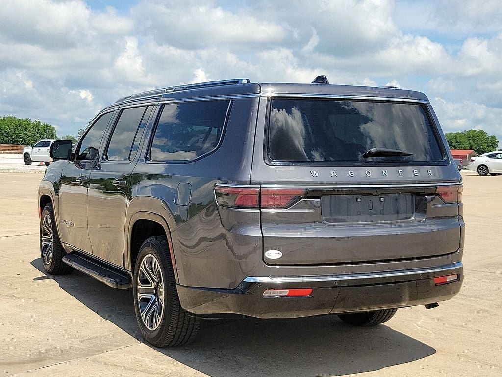 Used 2024 Jeep Wagoneer L 4WD w/ Premium Group I image 4