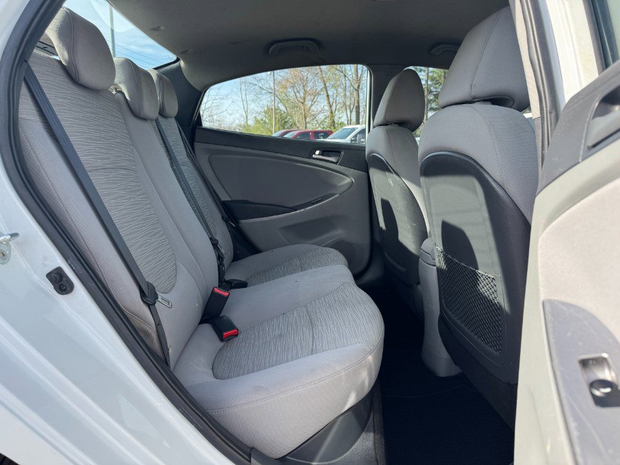 Used 2017 Hyundai Accent Value Edition FWD image 17