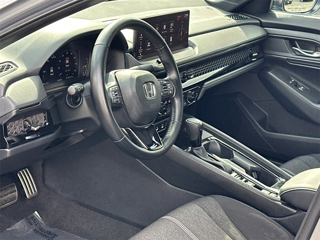 Used 2024 Honda Accord Sport image 13
