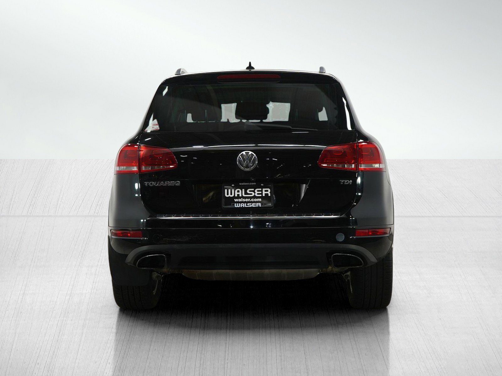 Used 2012 Volkswagen Touareg Executive image 4