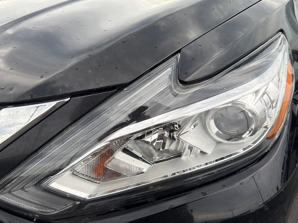 Used 2017 Nissan Altima 2.5 SV FWD image 17