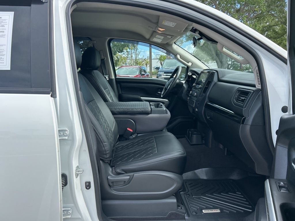 Certified 2023 Nissan Titan SV RWD image 36