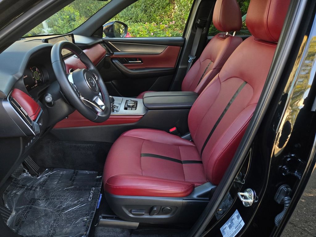 Certified 2025 MAZDA CX-70 Plug-In Hybrid w/ Premium Plus image 19