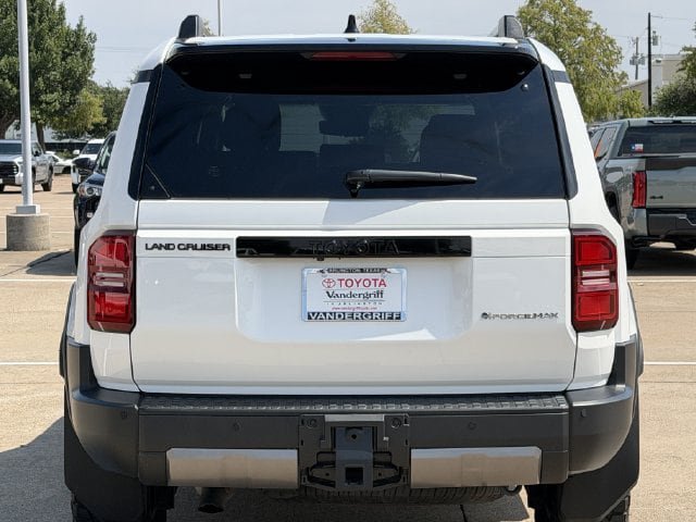 Used 2025 Toyota Land Cruiser w/ Premium Package AWD/4WD image 5