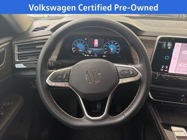 Certified 2025 Volkswagen Atlas SEL image 21
