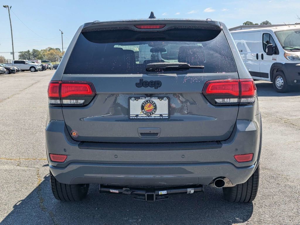 Used 2021 Jeep Grand Cherokee Laredo X RWD image 6