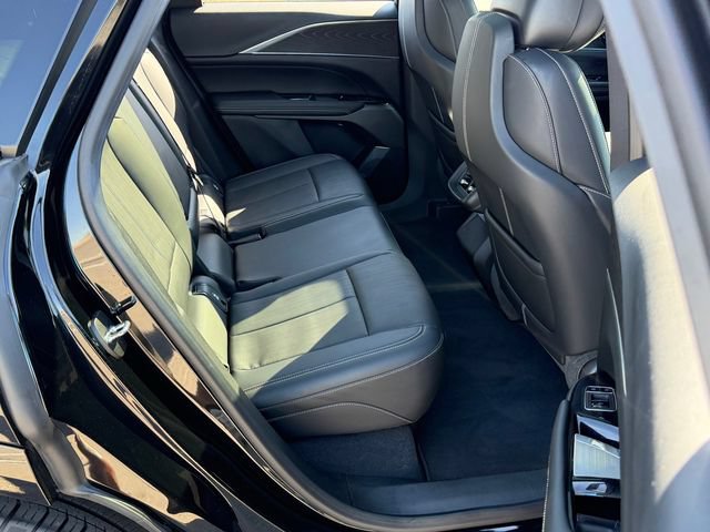 Used 2024 Cadillac Lyriq Sport RWD image 24