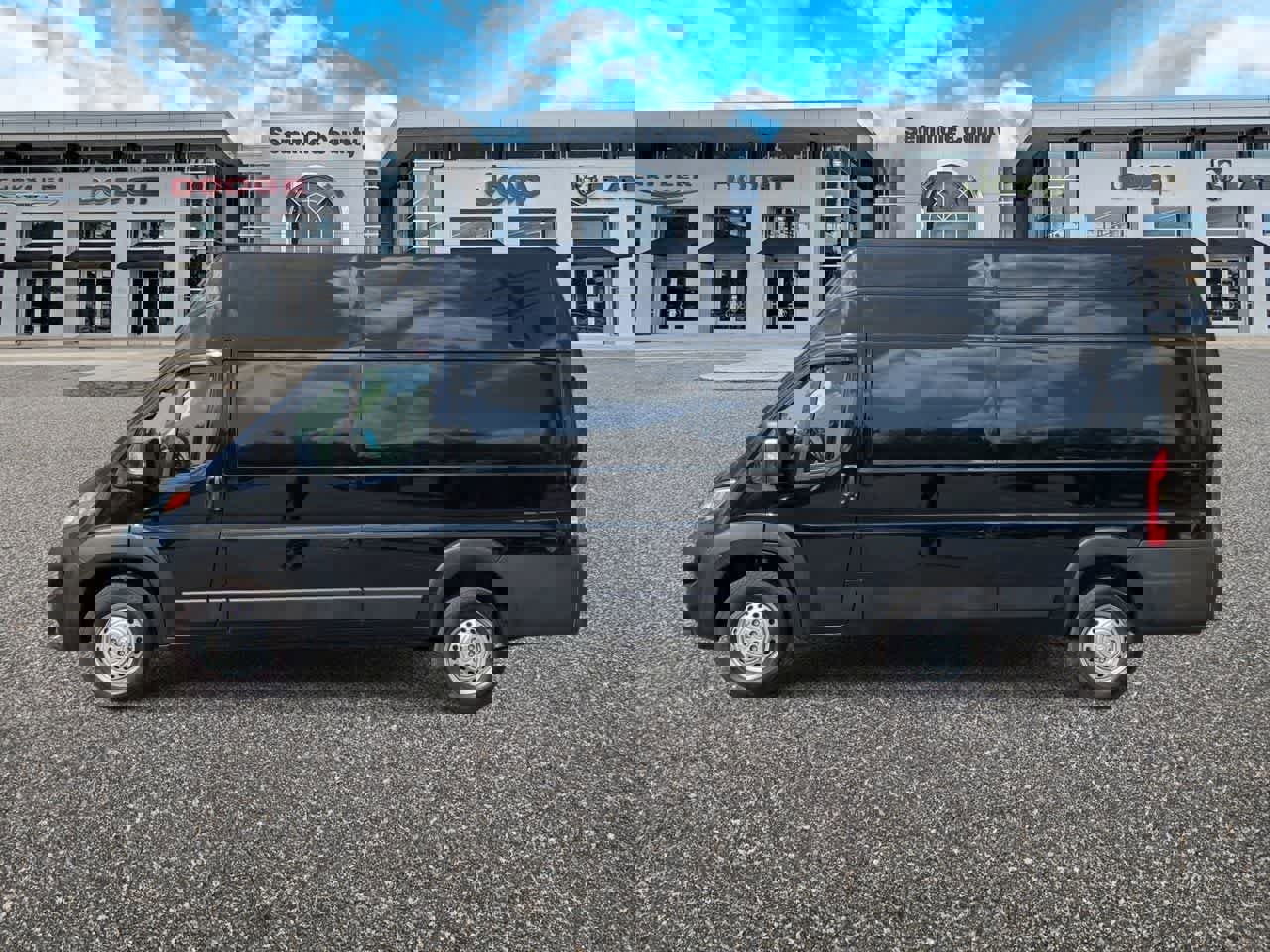 Used 2025 RAM ProMaster 3500 w/ Premium Convenience Group image 5