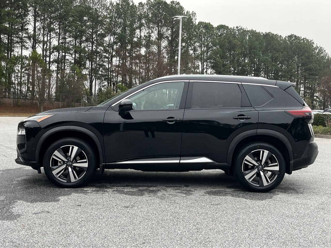 Certified 2023 Nissan Rogue SL w/ SL Premium Package image 22