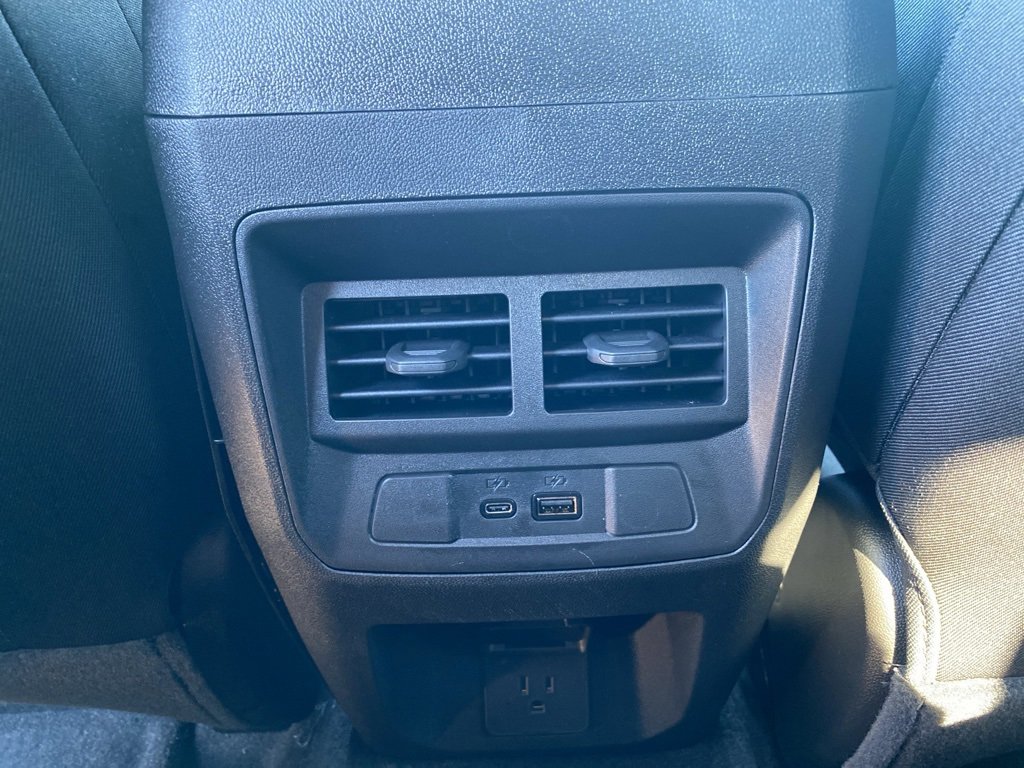 New 2026 GMC Canyon Elevation w/ Convenience Package image 30