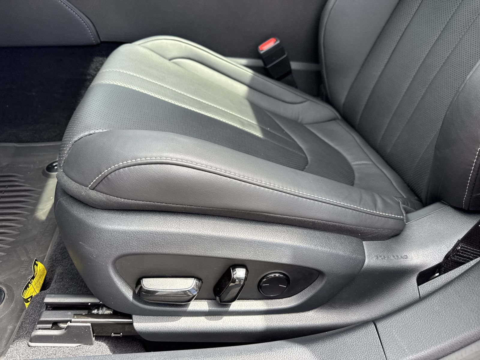 Used 2024 Lexus ES 350 F Sport w/ Accessory Package (Z2) FWD image 20