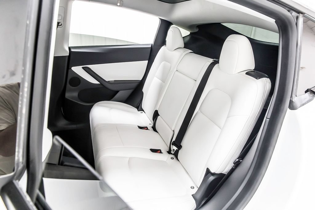 Used 2021 Tesla Model Y 2WD image 33