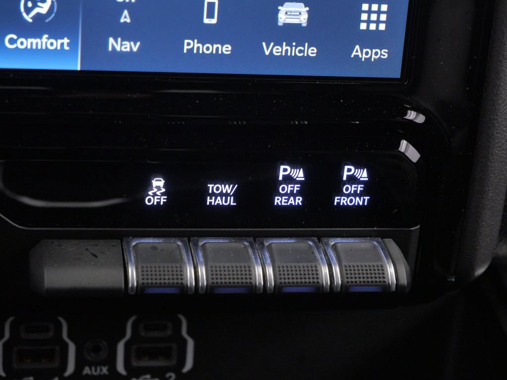 Used 2023 RAM 1500 Laramie AWD/4WD image 28