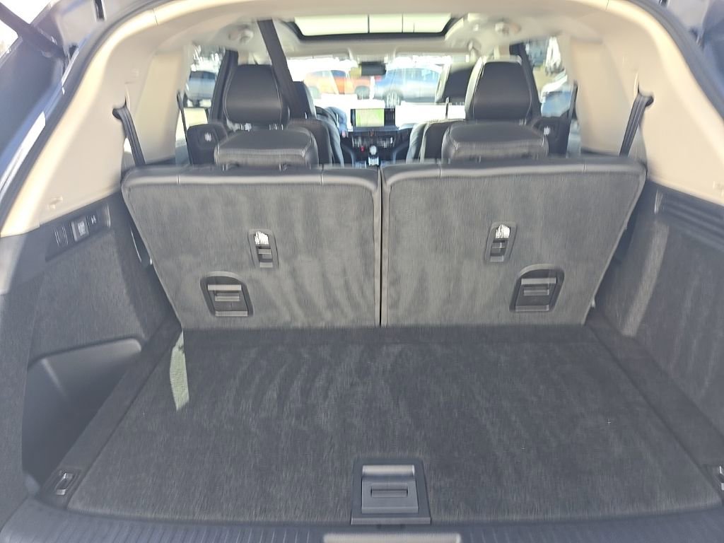 Used 2025 Acura MDX w/ Technology Package image 31